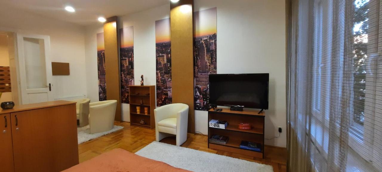 City Life Apartment デブレツェン エクステリア 写真