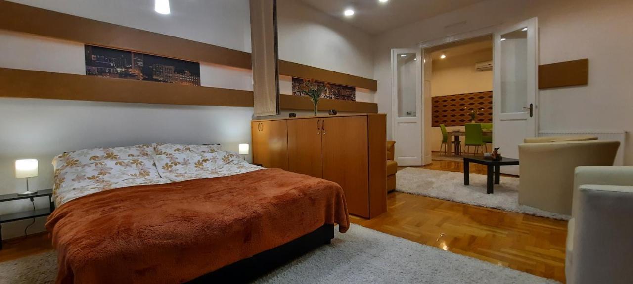 City Life Apartment デブレツェン エクステリア 写真