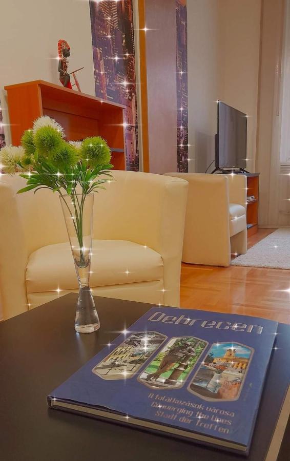 City Life Apartment デブレツェン エクステリア 写真